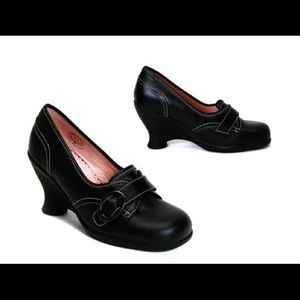 Vintage John Fluevog Friends - Sharon Size 7